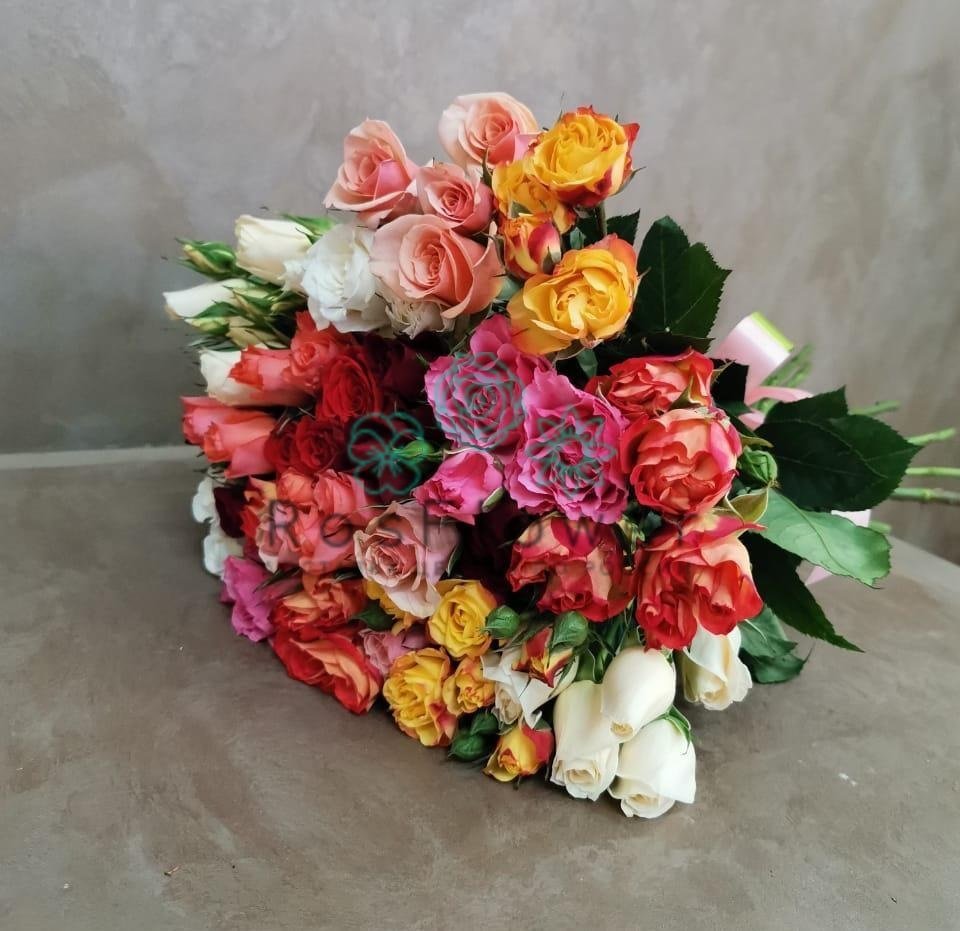 Букет цветов из: Розы в Николо-Варваринке