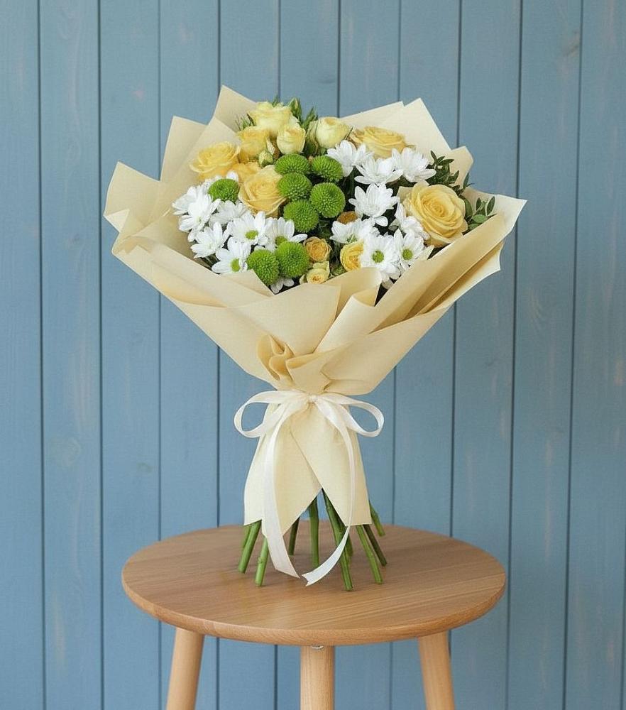Букет цветов из: Хризантемы и Розы в Николо-Варваринке