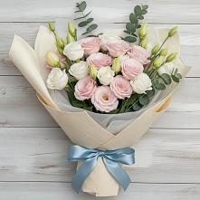 Букет цветов из:  Лизиантусы #REPLACE_PRED# Николо-Варваринке