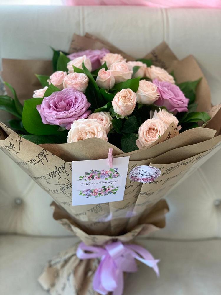 Букет цветов из: Розы в Николо-Варваринке