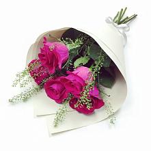 Букет цветов из:  Розы в Николо-Варваринке