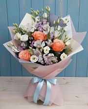 Букет цветов из:  Лизиантусы, Розы, Альстромерии и Гипсофила #REPLACE_PRED# Николо-Варваринке