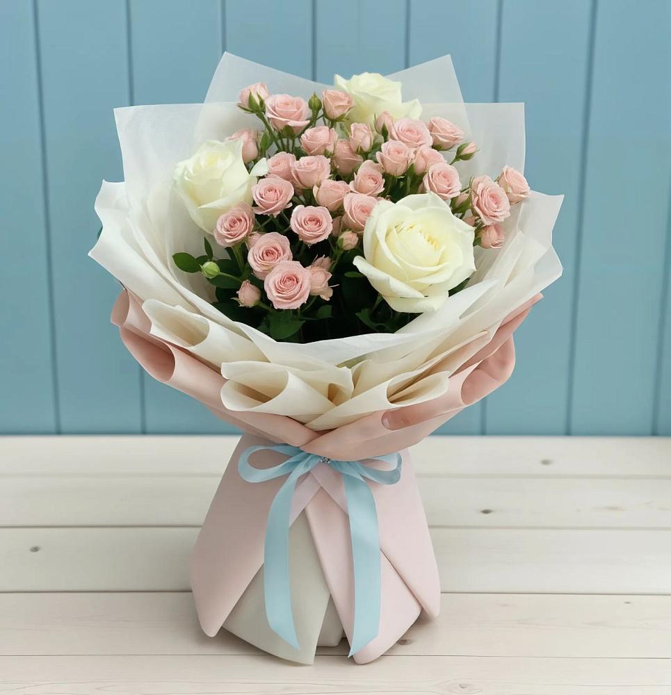 Букет цветов из: Розы в Николо-Варваринке