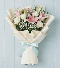 Букет цветов из:  Лилии в Николо-Варваринке